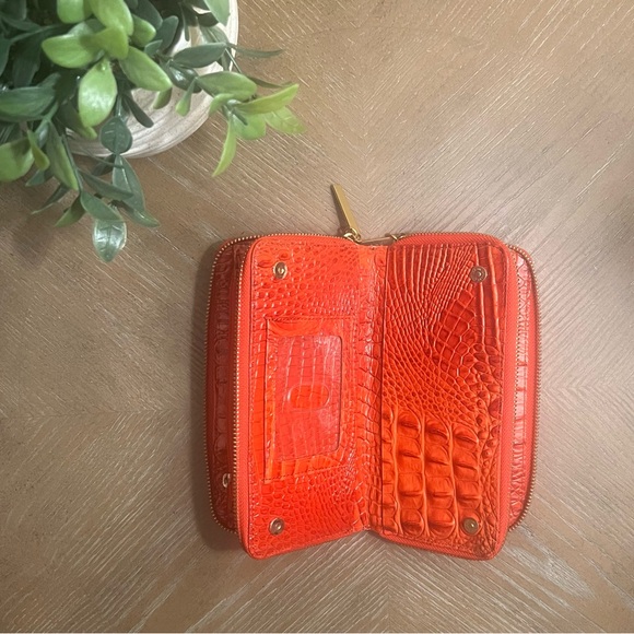 Brahmin “DOUBLE” Zip Around Wallet/Clutch - Picture 9 of 16